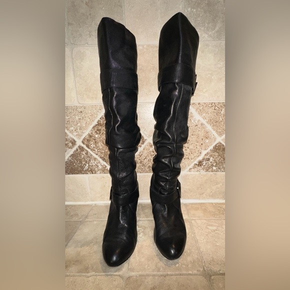Gianni Bini Women's Black Leather Knee High Boots - Size 6 - Picture 7 of 9